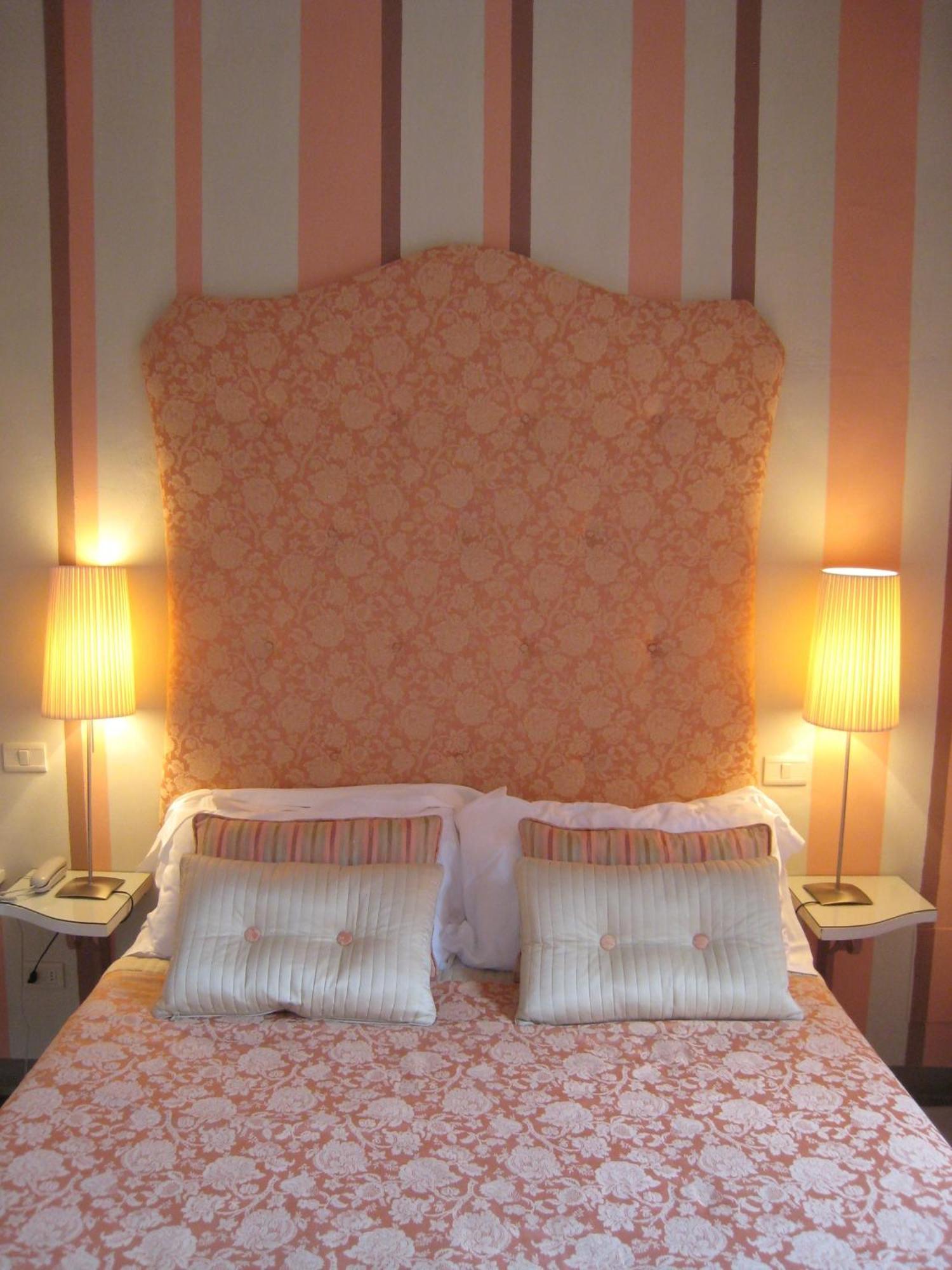 Fontelunga Hotel & Villas Pozzo  Eksteriør billede